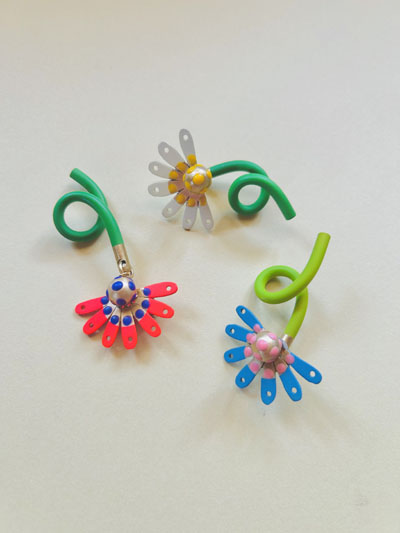 画像: Mexican Flower Colorピアス　Konpeki